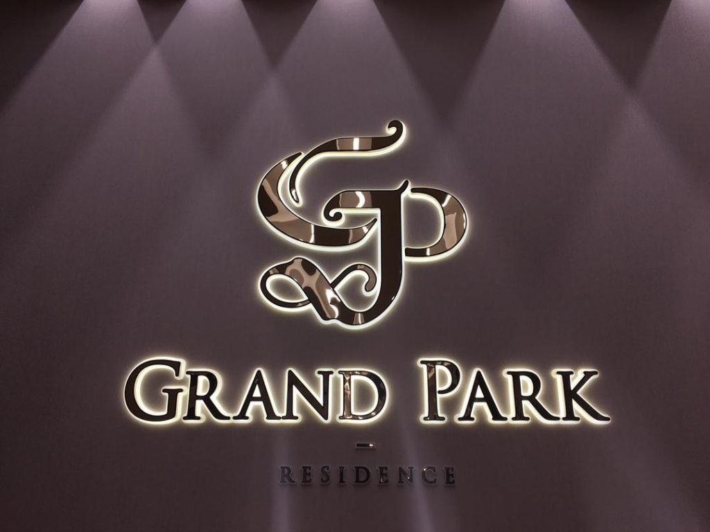 Grand park